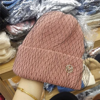 202011-YY žiemą šiltas akių Diamond laišką mados laisvalaikio lady Skullies Beanies bžūp moterų kietas skrybėlę