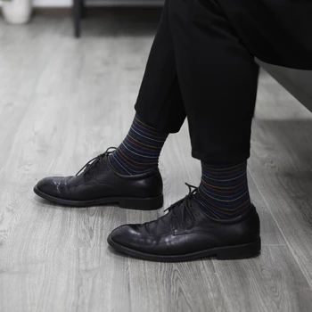 Rungtynės vyriškos plonos juostelės minimalistinio verslo stiliaus medvilnės kojinės(10 Porų (siuntos)