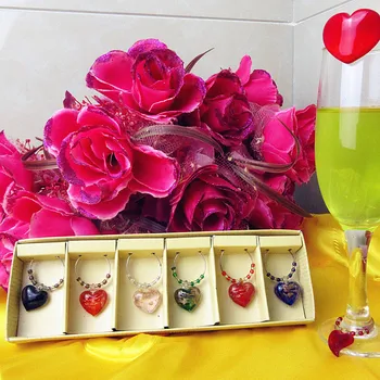 6pcs Murano ranka pūstinis stiklas širdies modelis, stalo papuošalai, žiedai, pakabukas Žymeklis vestuvių, gimtadienio Vyno stiklo pakabukai rinkiniai