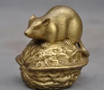 Kinijos žalvario Feng Shui laimingas graikinių riešutų pelės, žiurkės Zodiako gyvūnų statula