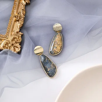 Adata madingas retro auskarai aukso folija tekstūros pobūdžio huai nišą asimetrinė moterų stud auskarai stud auskarai