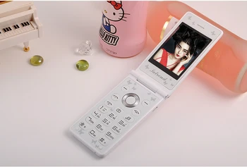 Atrakinta Flip Telefonas D11 Dual Sim 1800mah Kortelės Moterų, Mergaičių Lady Mielas Led Žibintuvėlis Ląstelių Mobiliojo Telefono Kuh Celular