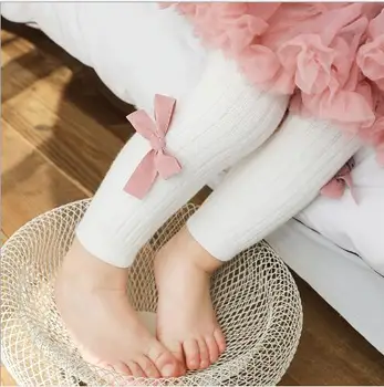 Pavasarį nauja vaikų pėdkelnės šukuotos medvilnės mergina devynių taškų kelnes vientisos spalvos lankas kūdikių pėdkelnės