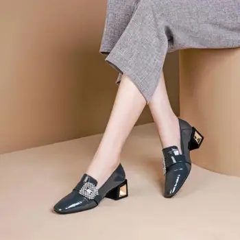 2020 Britų Stiliaus Naujas Moterų Batai Aikštėje kojų Mada Moterims Vidurio Kulniukai Office Lady Atsitiktinis Darbo Batai Komfortą Slydimui dėl Moterų