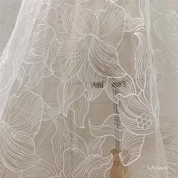Unikalus Off Baltos spalvos Tiulis / Net prancūzų Siuvinėjimo prancūzijos Nuotakos Vestuvių Suknelė Nėrinių audinys 