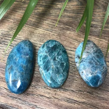Gamtos Apatite palmių akmenys ir kristalai gydymo kvarco mineralų, masažas brangakmenių dovanos