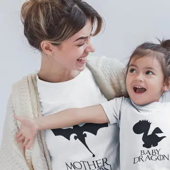 2019 mados marškinėliai šeimos derinti drabužius dragon motina, tėvas ir kūdikis mergaitė berniukas spausdinti medvilnės vaikų mama ir man vasarą atrodo vaikas