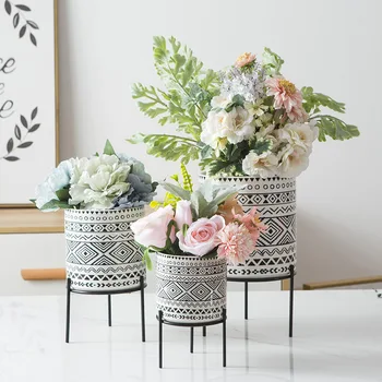 Mėsinis gėlių puodą nustatyti kartu su lentyna Šiaurės stiliaus INS stiliaus modernus minimalistinio keramikos, juodos ir baltos juostelės šviežių puodą