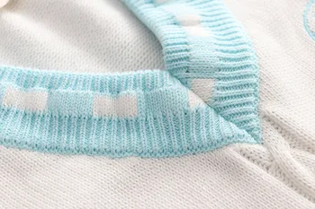 Šviežios minkštos spalvos Siuvinėjimo modelio Megztinis liemenė vidurinės mokyklos Japoniško stiliaus mezgimo megztinis