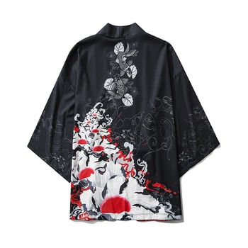 Vyrai Streetwear vasaros spausdintos Kelių spalvų Pusė rankovės Kimono Striukės Japonų Stiliaus Mens Atsitiktinis plonas Megztinis Outwear