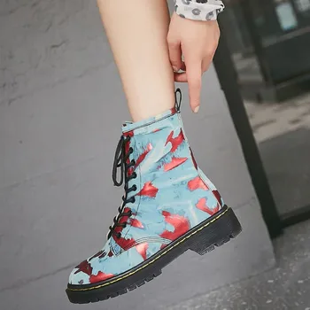 2020 m. rudens ir žiemos naujas grafiti dizaino mados moterų Martin batai plius aksomo šiltos žiemos batai botas de mujer