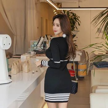 Korėjos versija slim 2020 m. rudens ir žiemos drabužiai nauji apvalios kaklo, ilgomis rankovėmis megzti dryžuota suknelė moterų maišelį klubo atsitiktinis